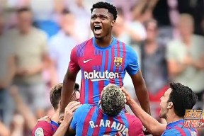 九游体育app-赛地聚焦：西甲今晨热度飙升；多伦多猛龙刷新队史纪录；质疑声仍在；团队化学反应显著的简单介绍