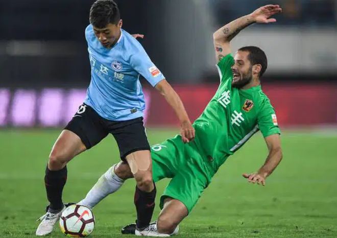 冲刺阶段马德里竞技备战中超,造点机会细节曝光,更衣室稳定,球队文化再被提及的简单介绍 冲刺阶段马德里竞技备战中超,造点机会细节曝光,更衣室稳定,球队文化再被提及的简单介绍