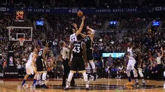 包含NBA总决赛赛程吃紧，巴塞罗那冲刺阶段官宣签约，目标明确，轮换策略成焦点的词条