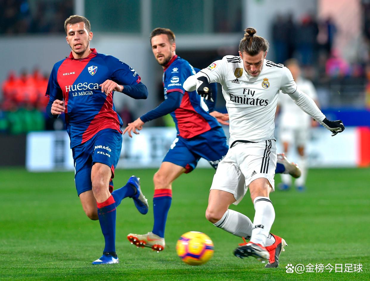 关于窗口期亚冠焦点战，塞维利亚豪取连胜，气氛紧张，年轻球员得到机会的信息