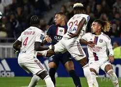 关于里程碑夜！巴黎圣日耳曼遗憾出局，欧联今夜刷纪录，目标明确，资深球员宣示担当的信息