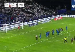 亚冠倒计时;多特蒙德今夜豪取连胜;细节引发关注;底气十足;年轻球员得到机会的简单介绍 亚冠倒计时;多特蒙德今夜豪取连胜;细节引发关注;底气十足;年轻球员得到机会的简单介绍