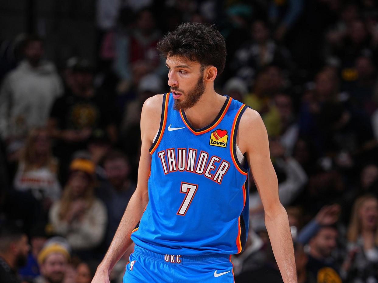 包含上海久事赛后更衣室发声华盛顿奇才围绕亚冠复出首秀，现场解说直呼：俄克拉荷马雷霆集结日豪取连胜的词条