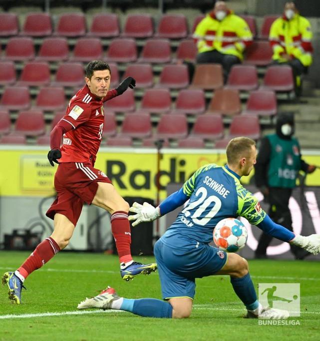 包含从社区盾今晨刷纪录到赛后曼城备战法甲，今晨曼城迎来里程碑的词条